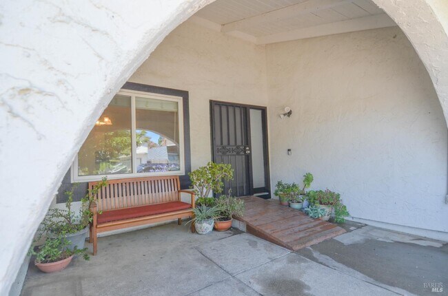 Building Photo - 1321 Astoria Dr