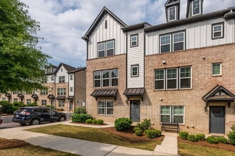 Building Photo - 604 Tudor Park Way