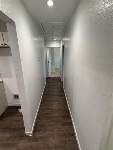 Foto del edificio - 9403 Timberbluff Rd