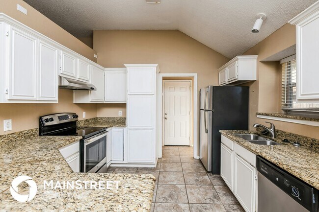 Foto del edificio - 10217 Maverick Dr