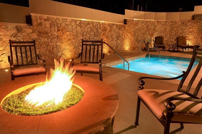 Del Rio Apartments Los Angeles, CA