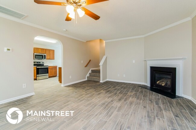 Building Photo - 2436 Ferdinand Dr