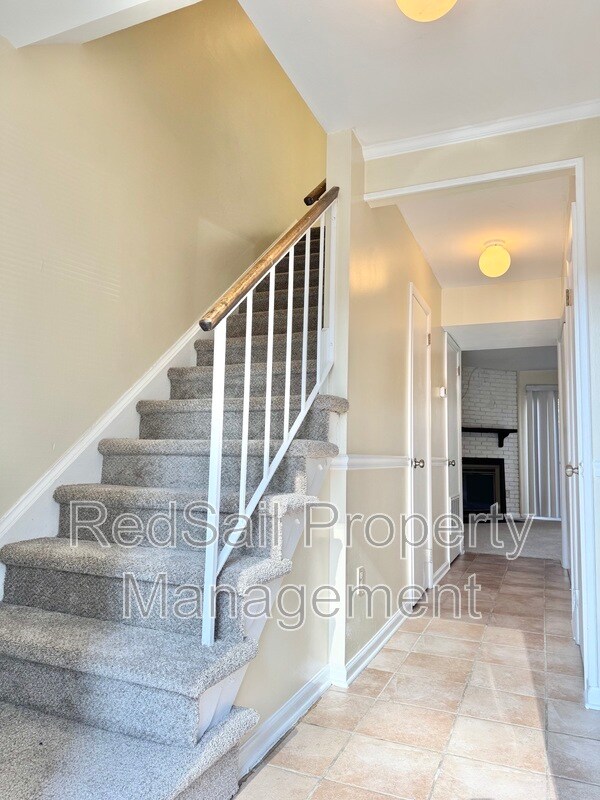 Building Photo - 1067 Willow Green Dr