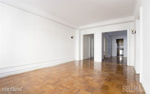 Building Photo - 446 E 20th St