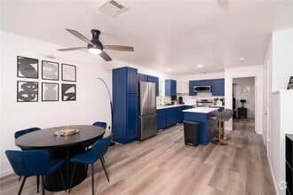 Building Photo - 4612 Hershe St
