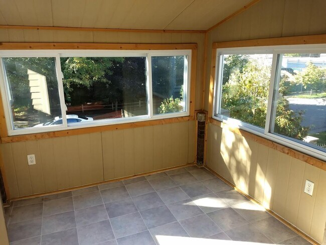 Foto del edificio - D035 - E Chesterfield 143