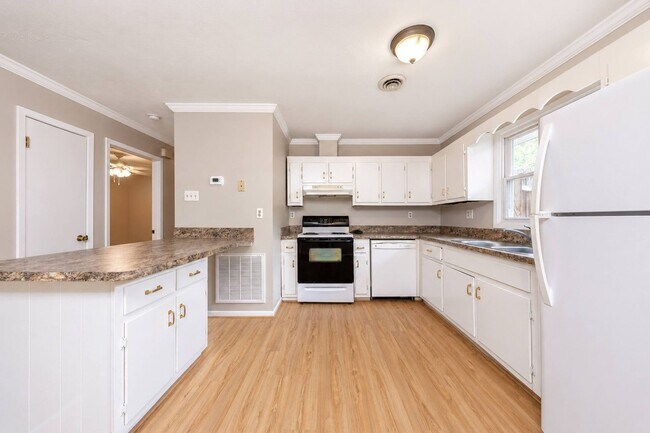 Foto del edificio - 107 Cardinal Acres Dr