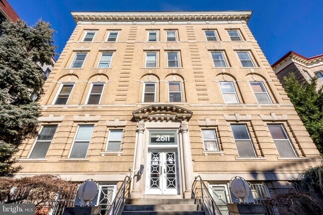 Photo - Sunny 1 bedroom/1 bath in Adams Morgan! Apartment