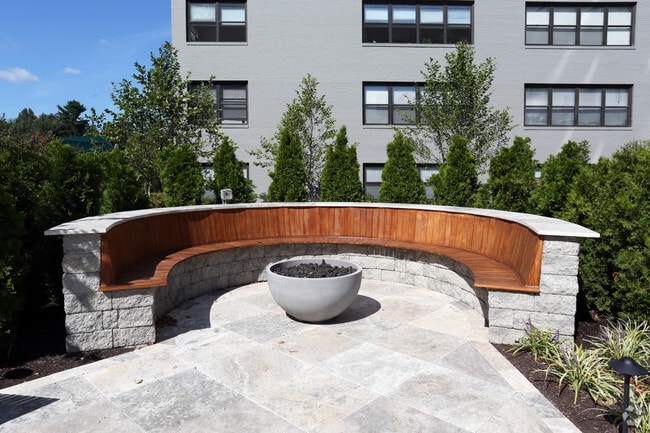 Courtyard - The Avenue at East Falls