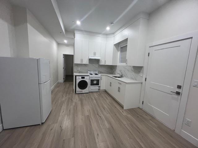 Building Photo - 8 8016