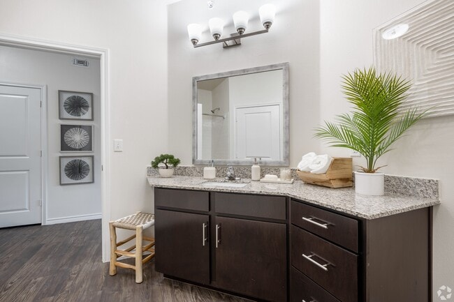 A2 Bathroom - Highline Apartments