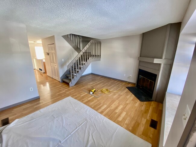 Building Photo - 9703 W Chatfield Ave