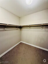 Building Photo - 4815 Kinworthy St