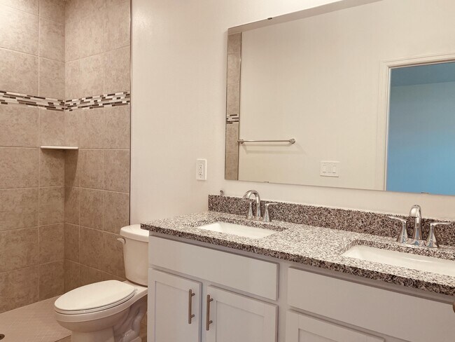 Foto del edificio - 316 NW Hibiscus St