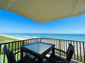 Building Photo - 10044 S Ocean Dr