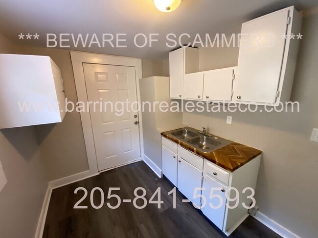 Building Photo - 309 Gamma St S