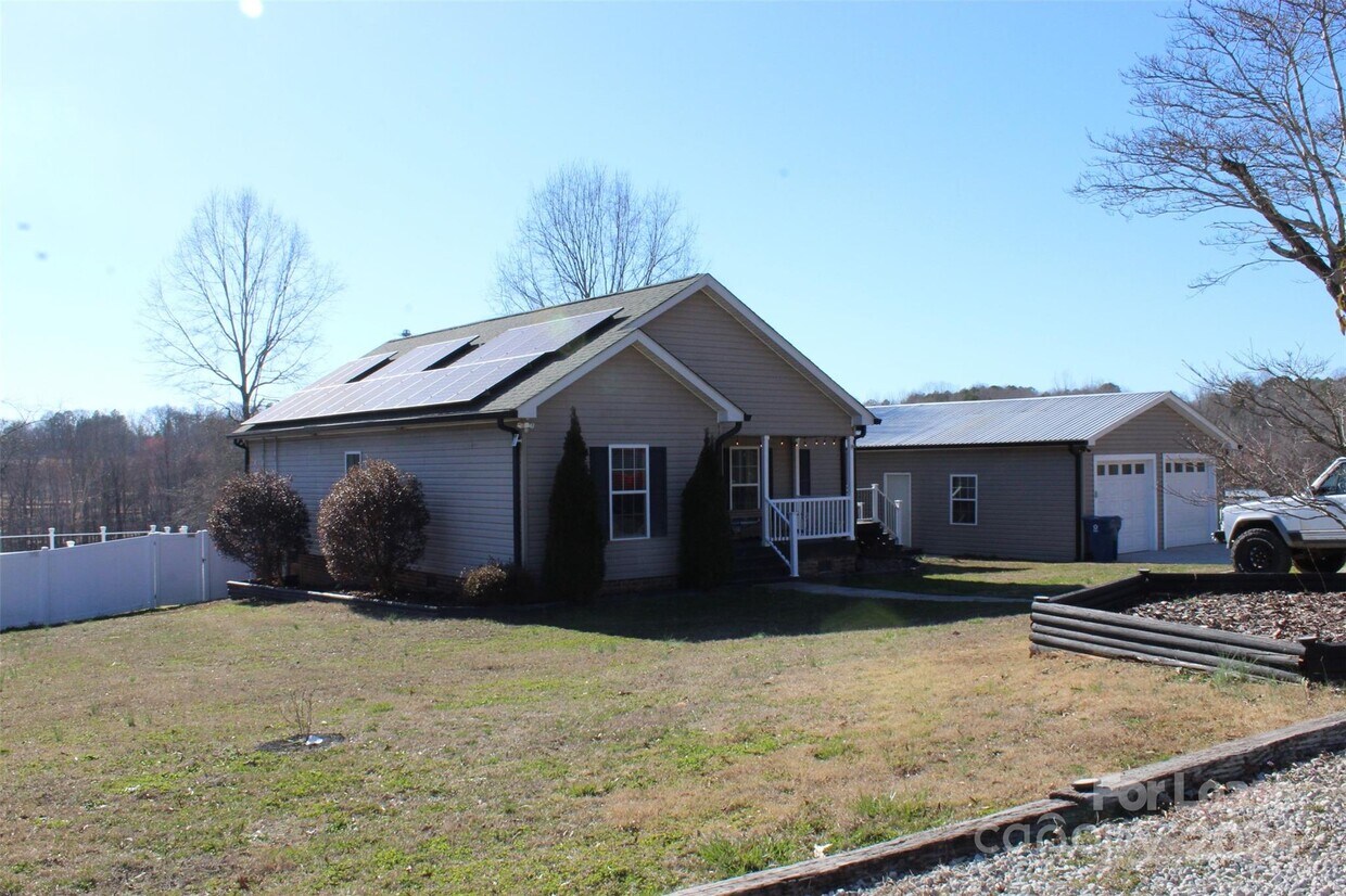 Primary Photo - 4345 Rainbow Dr
