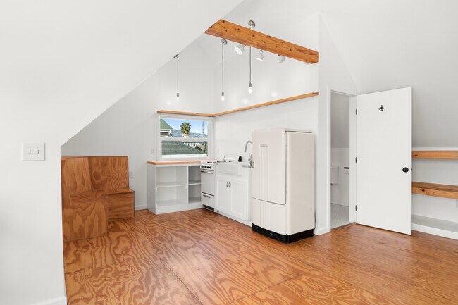 Foto del edificio - 242 W 17th St