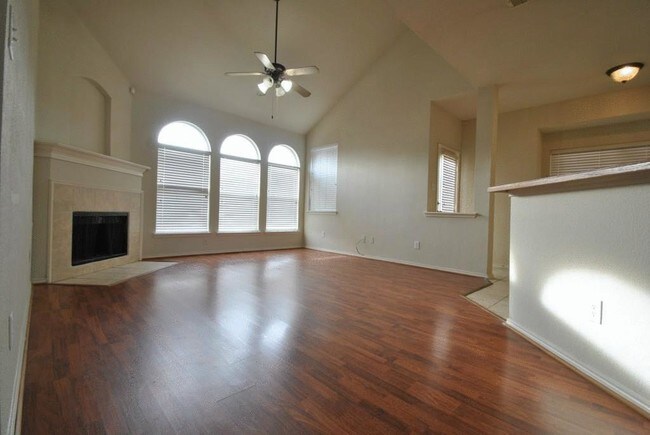 Building Photo - 508 Clear Springs Ct