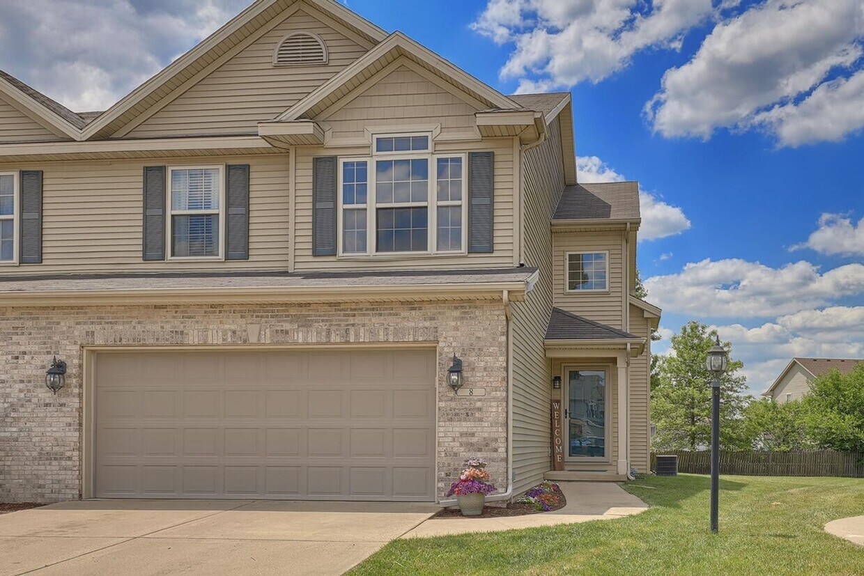 8 Parsley, Savoy, IL 61874 House Rental in Savoy, IL