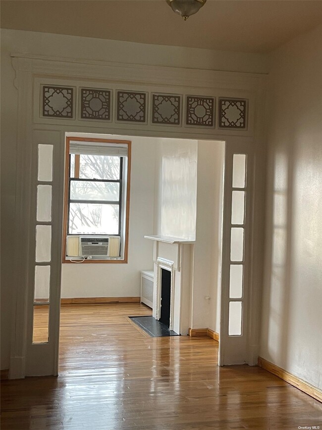 Building Photo - 754 MacDonough St