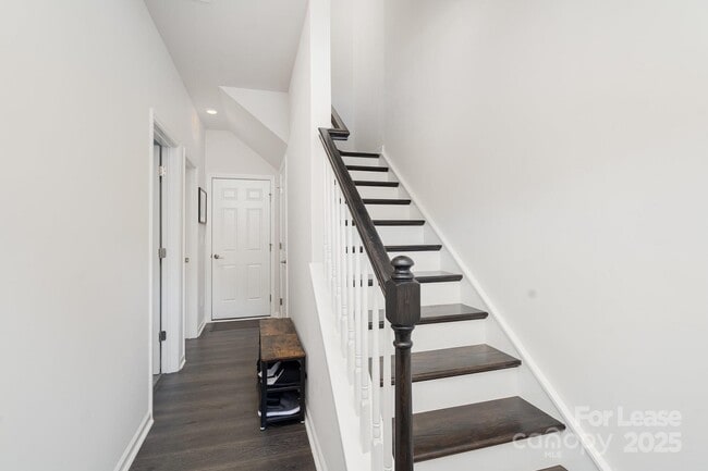 Building Photo - 408 Catawba Ave