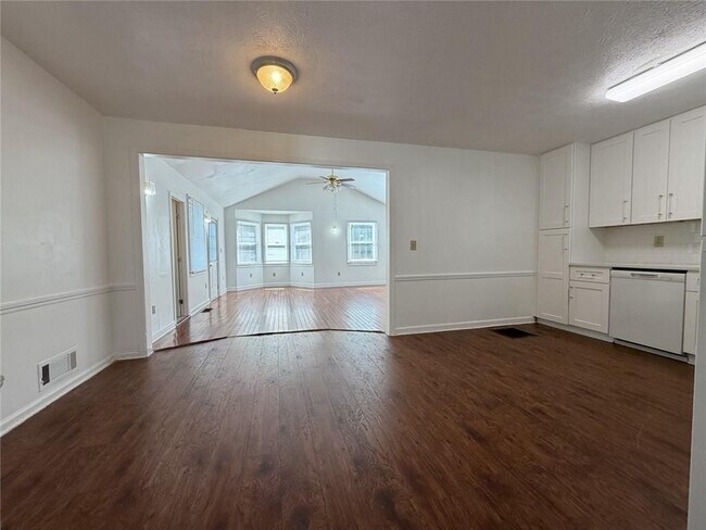 Building Photo - 2773 Bronco Trail