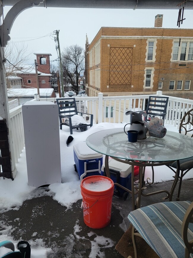 Building Photo - 429 Chestnut St