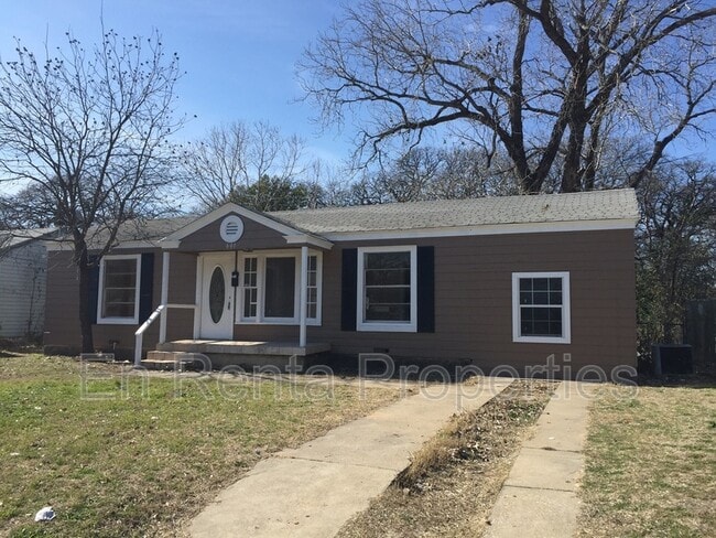 Foto del edificio - 601 W Beach St