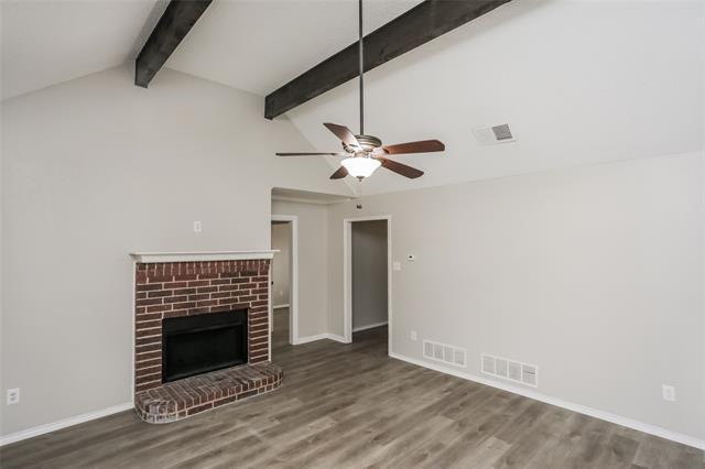 Foto del edificio - 6604 Basswood Dr