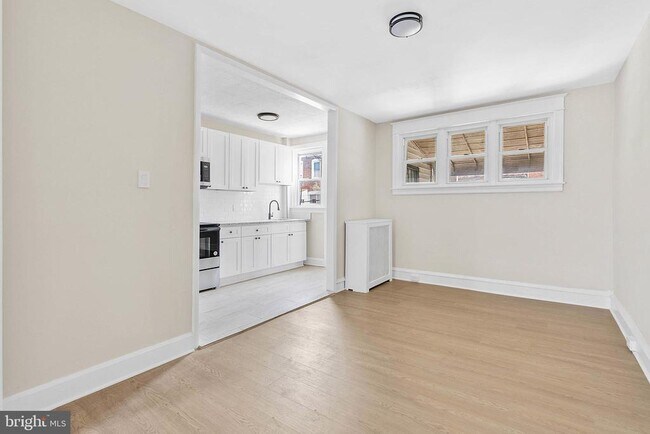 Foto del edificio - 5803 Brush Rd