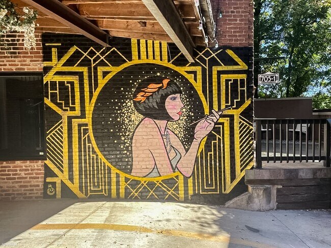 Foto del edificio - 2 br, 2.5 bath Condo - 705 N Main St #1