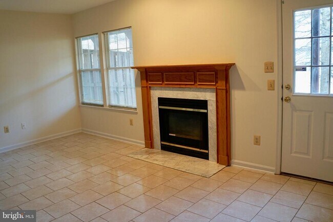 Foto del edificio - 2907 Clovercrest Way