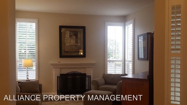 Foto del edificio - 5783 Owl Light Ter