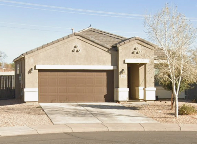 Building Photo - 29743 N Yucca Dr