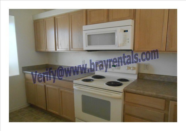 Foto del edificio - 3147 Cross Canyon Ln