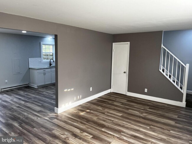 Building Photo - 438 Patuxent Ct