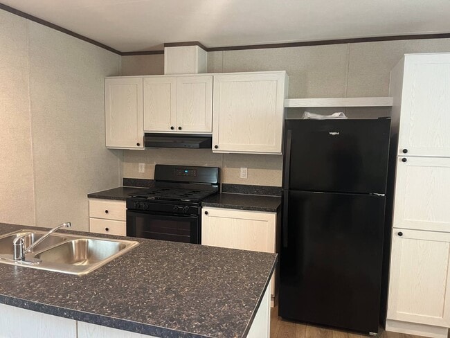 Foto del edificio - 1085 Spring Bay Rd
