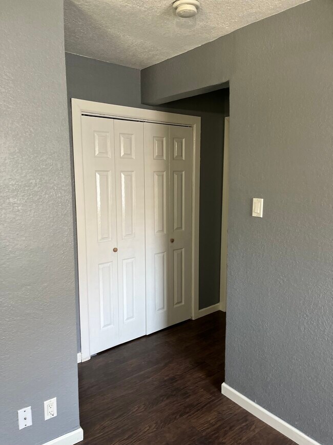 Photo - 2129 Brookshire St House