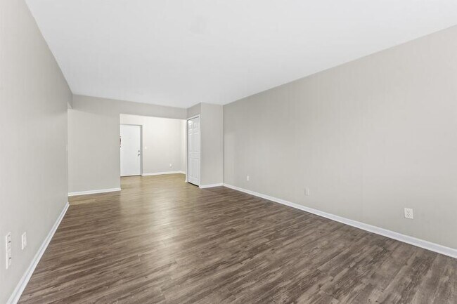 Foto del edificio - 2700 6th St