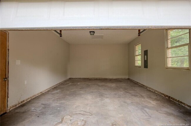 Foto del edificio - 6258 Stoney Point Loop