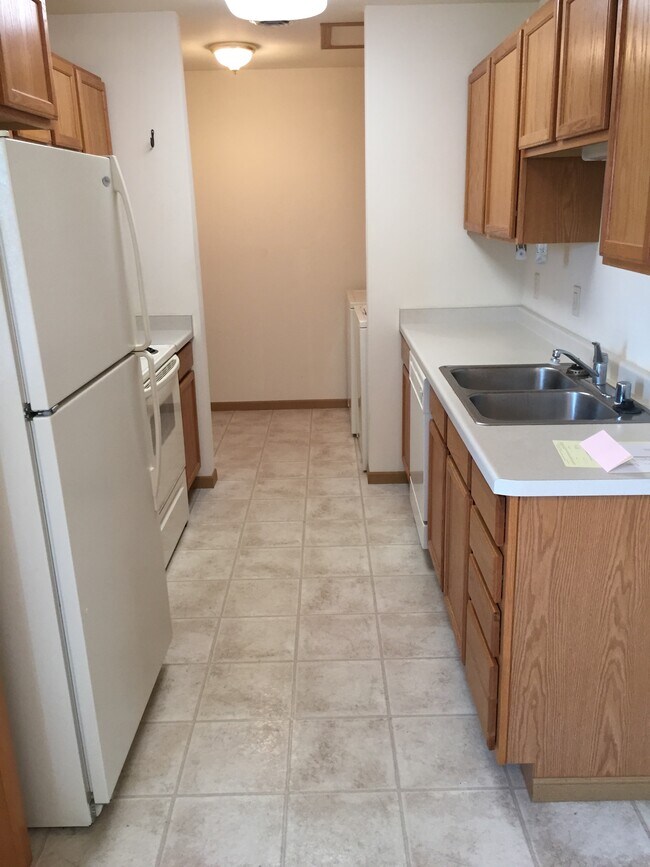 Foto del edificio - 614 Westwynd Ct