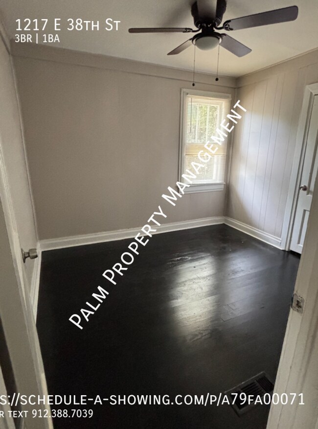 Foto del edificio - 1217 E 38th St