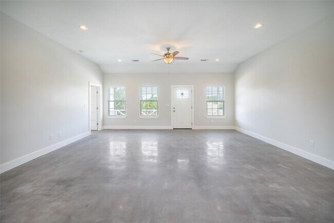Foto del edificio - 500 Harmon Hills Cove