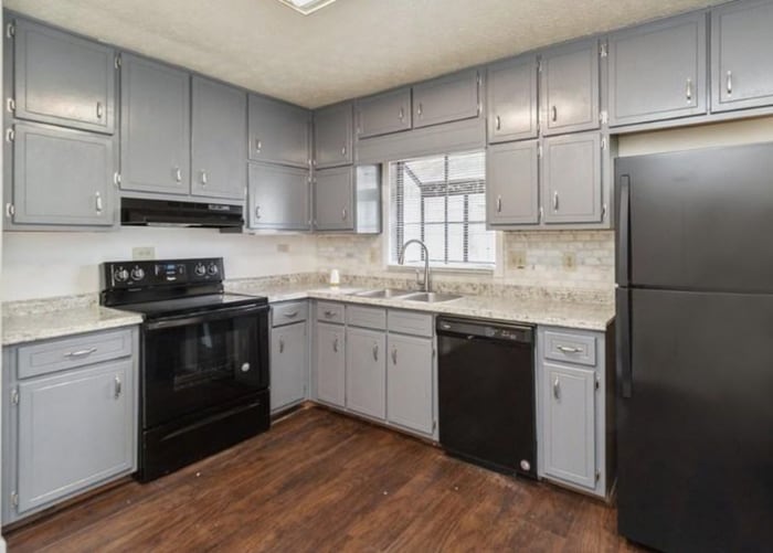 Building Photo - 105 Feldwood Pines St