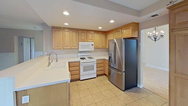 Foto del edificio - 13156 Gold Rush Dr