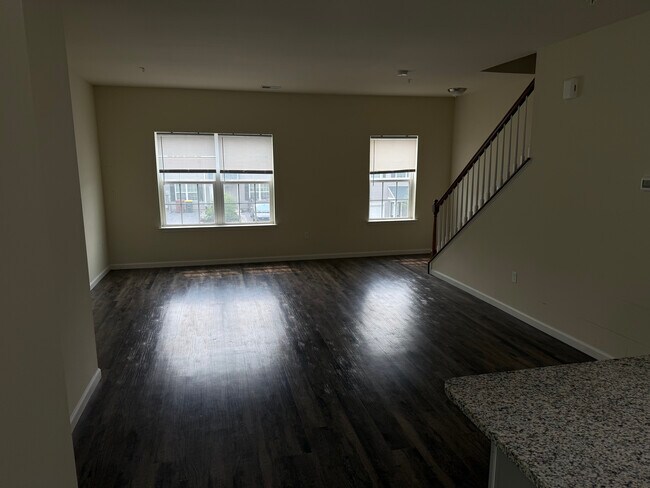 Building Photo - 2070 Arey Ln