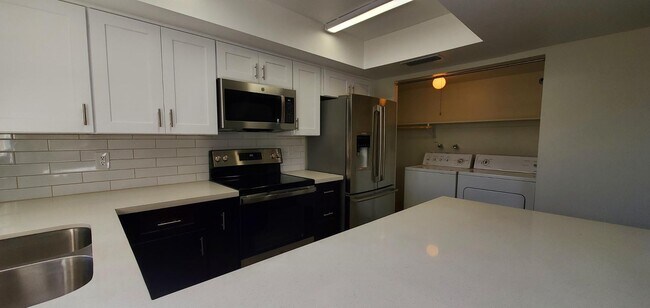 Foto del edificio - 6825 E Osborn Rd