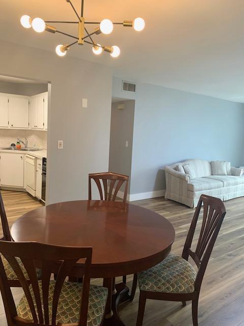 Foto del edificio - 119 NE 19th Ct