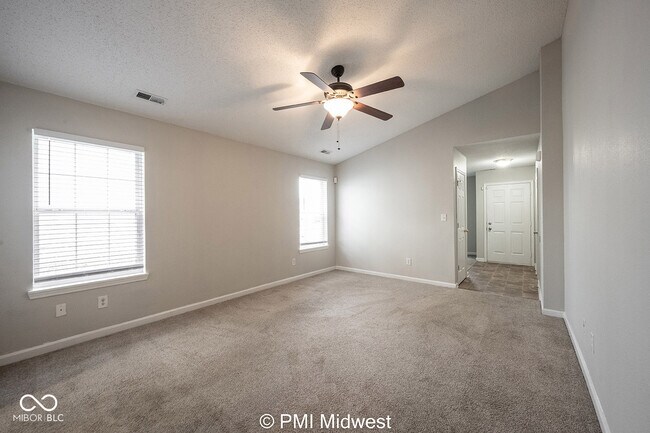 Building Photo - 19496 Prairie Crossing Dr